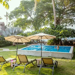 https://el-grullo-naturista.hotelspuertovallarta.org